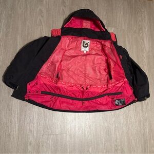 Burton Gortex Dry Ride black pink jacket Women’s Size XS